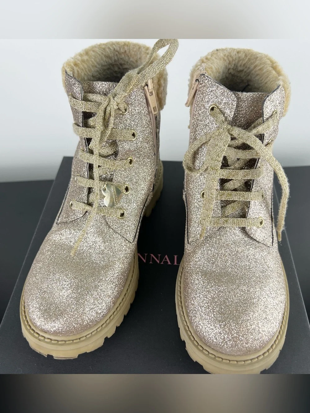 Monnalisa Girls Lace-Up Gold Glitter Ankle Boots, Beige, 34 EU